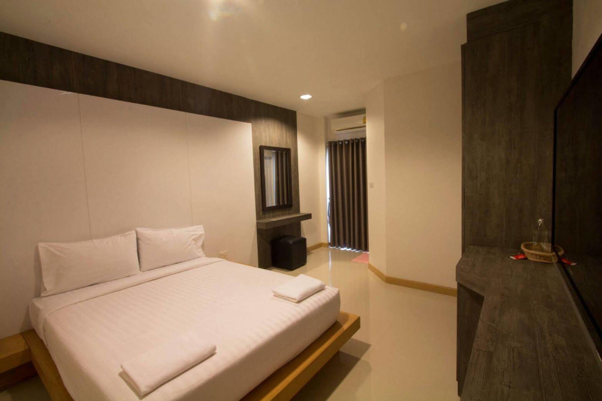 Fortune Surin Hotel Ngoại thất bức ảnh